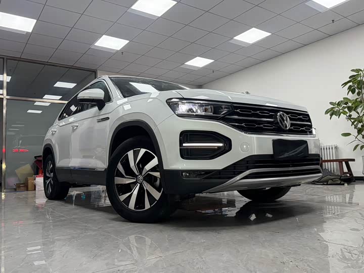 Фото 3 - Volkswagen Tayron