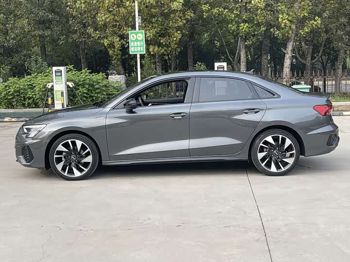 Фото 6 - Audi A3