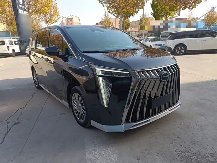 Фото 4 - GAC Trumpchi M8