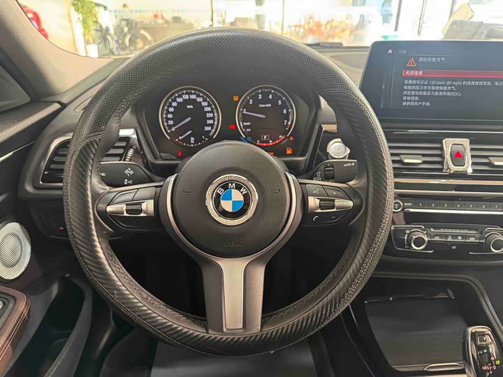 Фото 15 - BMW 1 Series