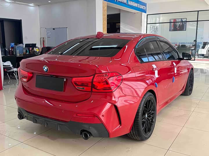 Фото 6 - BMW 1 Series