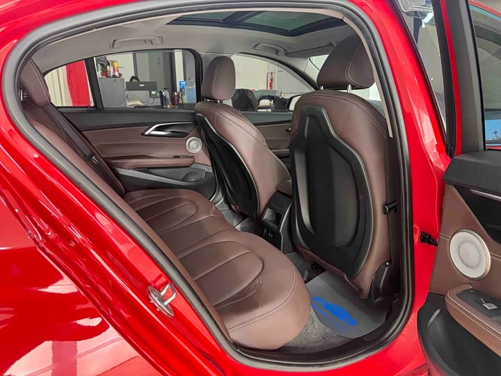 Фото 9 - BMW 1 Series