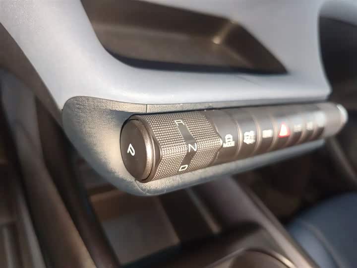 Фото 14 - BYD Dolphin