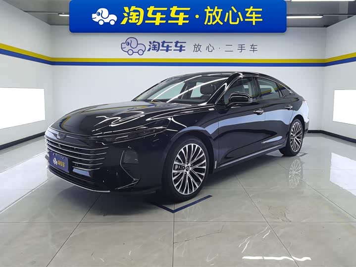 Фото 1 - Bestune B70