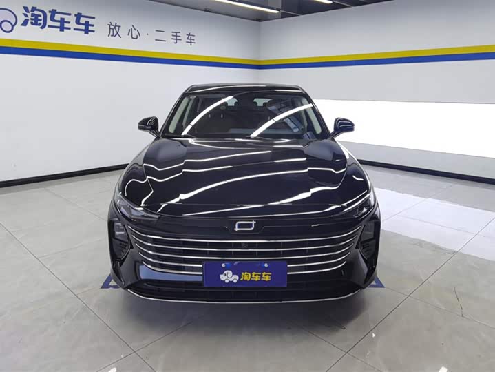 Фото 2 - Bestune B70