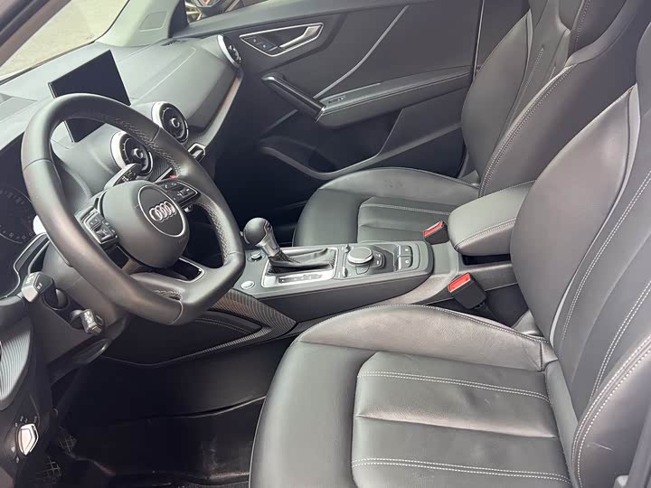 Фото 5 - Audi Q2L