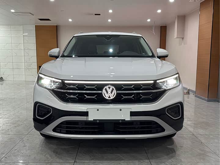 Фото 3 - Volkswagen Tayron