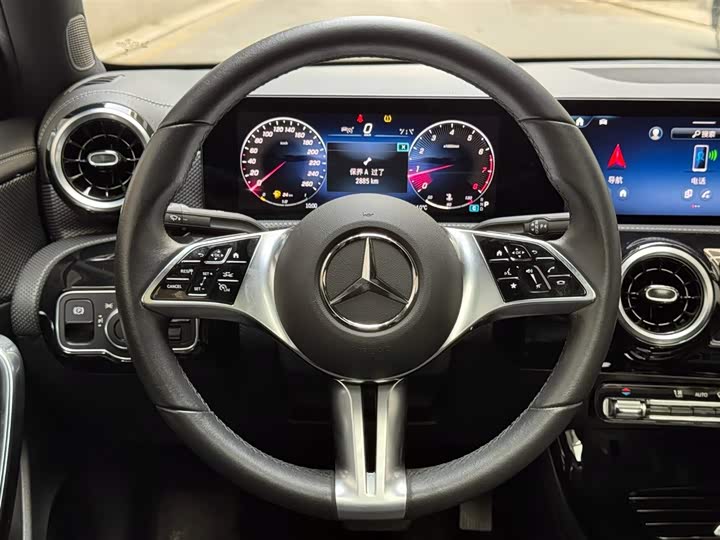 Фото 12 - Mercedes-Benz A-Class