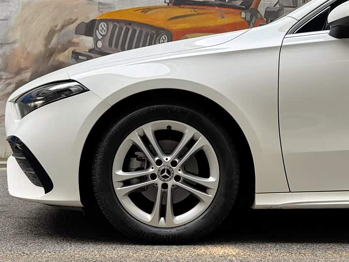 Фото 6 - Mercedes-Benz A-Class