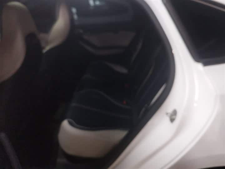 Фото 14 - BYD Qin Plus