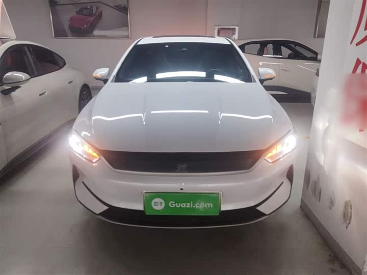 Фото 19 - BYD Qin Plus