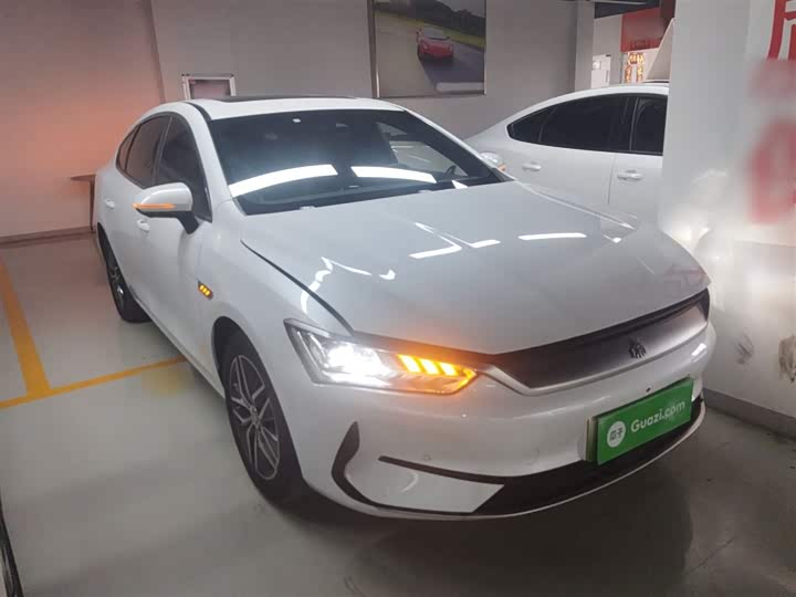 Фото 20 - BYD Qin Plus