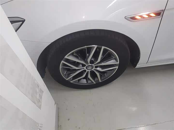 Фото 25 - BYD Qin Plus