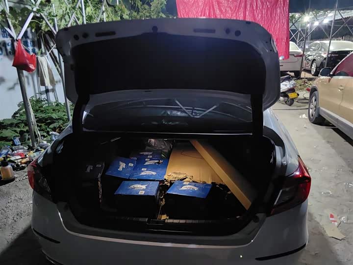 Фото 19 - Honda Accord