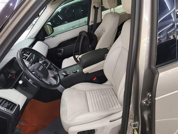 Фото 15 - Land Rover Discovery