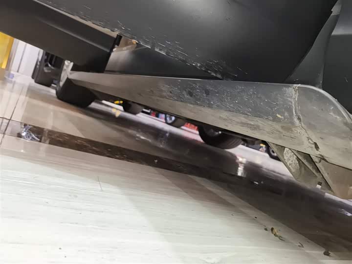 Фото 21 - Land Rover Discovery