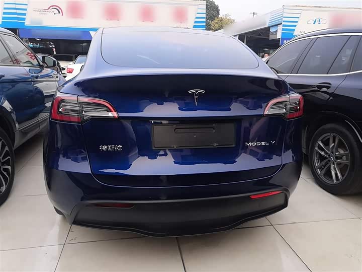 Фото 6 - Tesla Model Y
