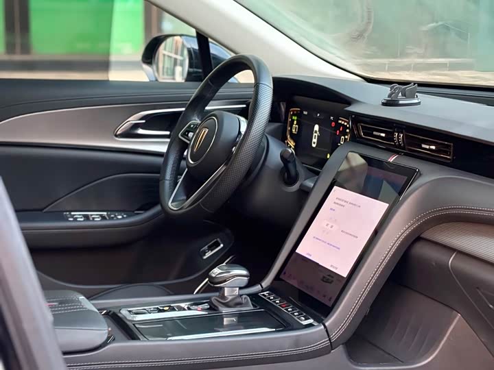 Фото 4 - Hongqi H5