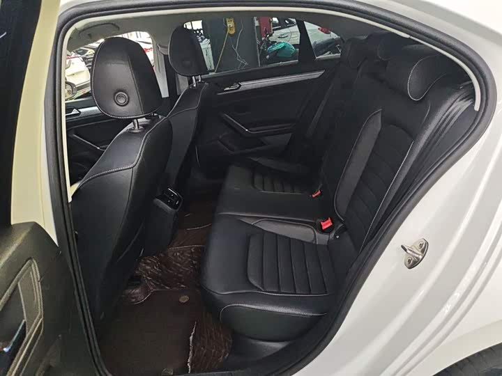 Фото 17 - Volkswagen Lamando L