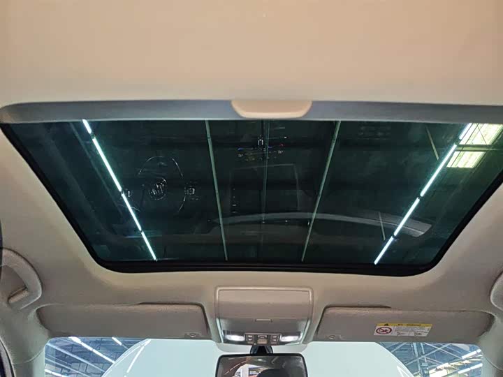 Фото 18 - Volkswagen Lamando L