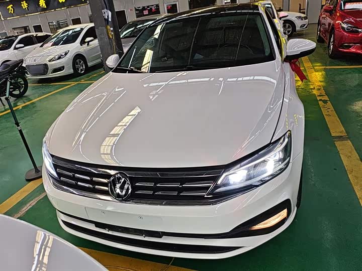 Фото 3 - Volkswagen Lamando L