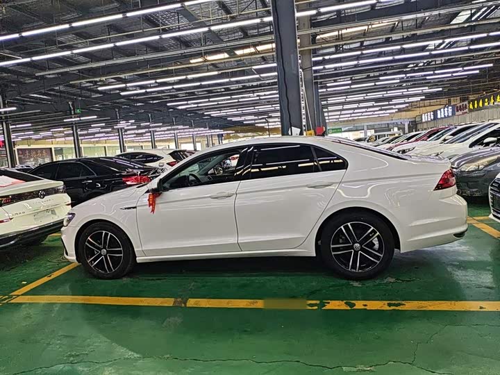 Фото 5 - Volkswagen Lamando L