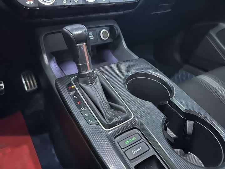 Фото 13 - Honda Civic