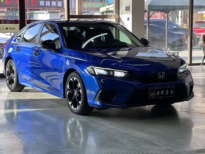 Фото 3 - Honda Civic