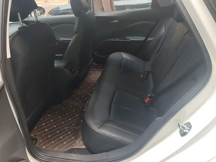 Фото 17 - Buick Velite 6