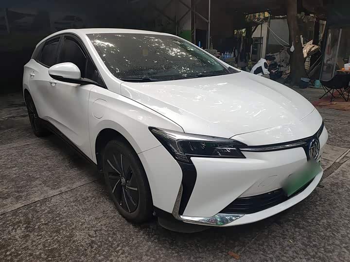 Фото 4 - Buick Velite 6