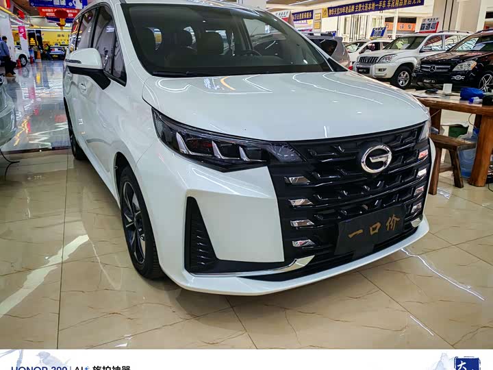 Фото 3 - GAC Trumpchi M6