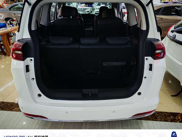 Фото 8 - GAC Trumpchi M6