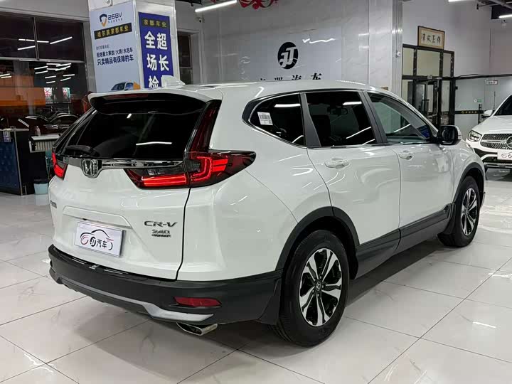 Фото 6 - Honda CR-V