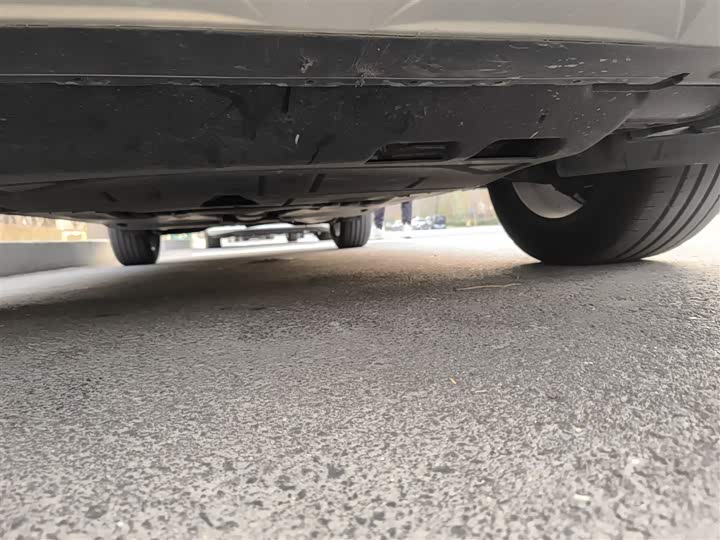 Фото 23 - Volkswagen Tayron