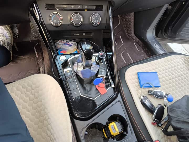 Фото 7 - Volkswagen Tayron