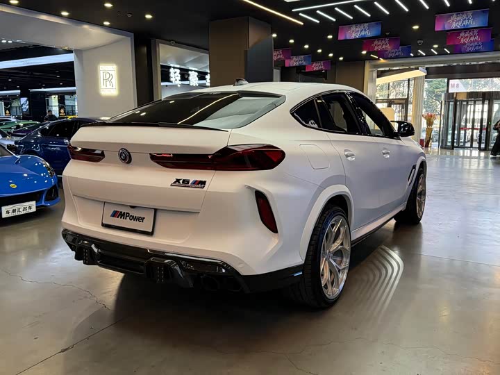 Фото 6 - BMW X6 M