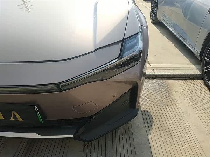 Фото 24 - Toyota bZ3