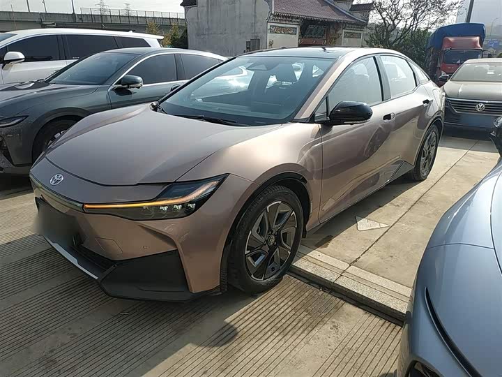 Фото 5 - Toyota bZ3