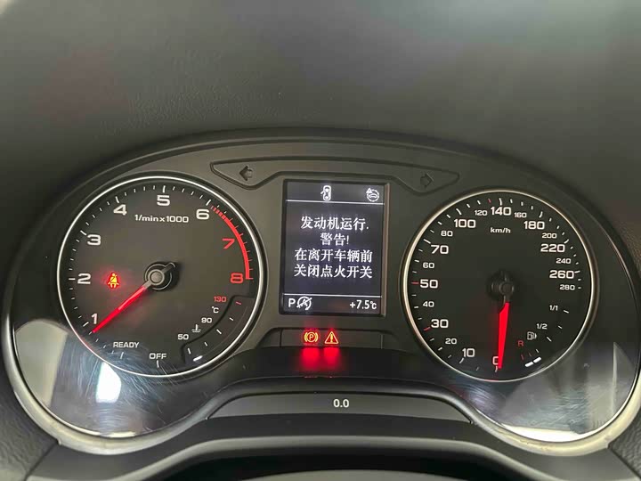 Фото 17 - Audi Q2L