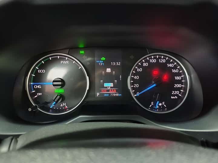 Фото 11 - Toyota Wildlander