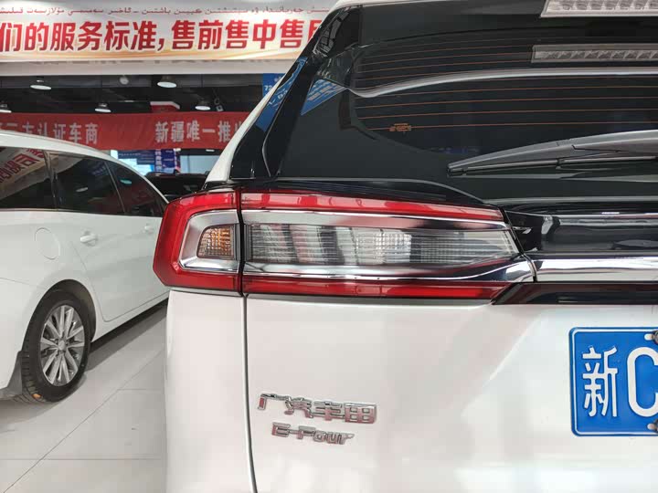 Фото 16 - Toyota Wildlander