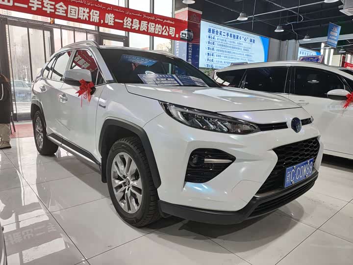 Фото 3 - Toyota Wildlander