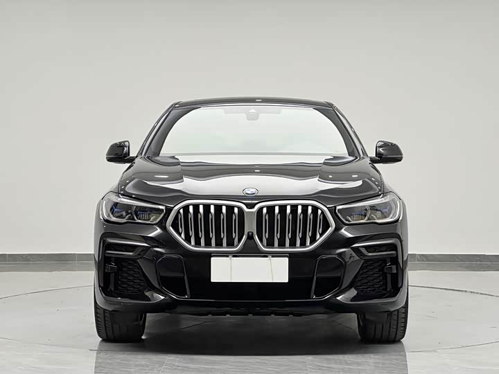 Фото 10 - BMW X6