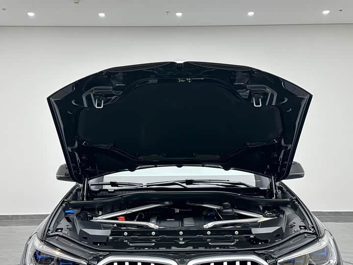 Фото 36 - BMW X6