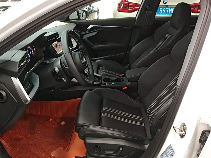 Фото 15 - Audi A3