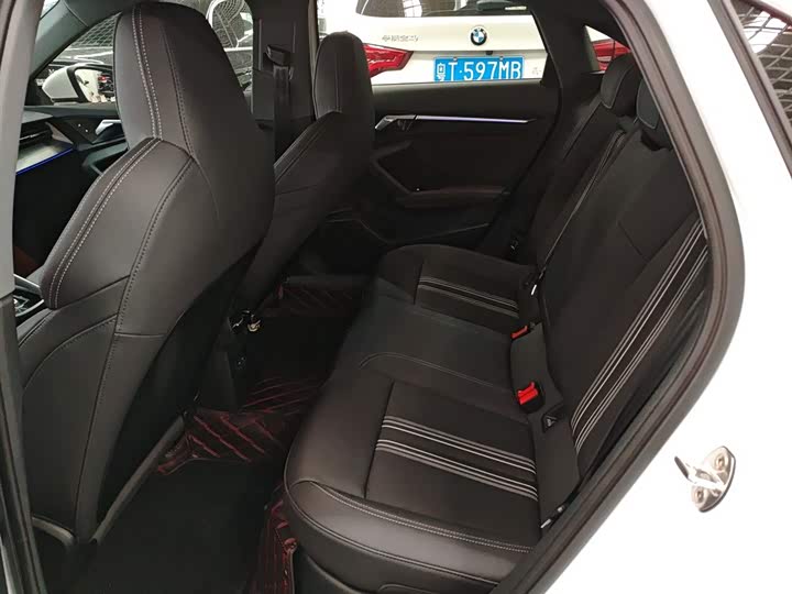 Фото 17 - Audi A3