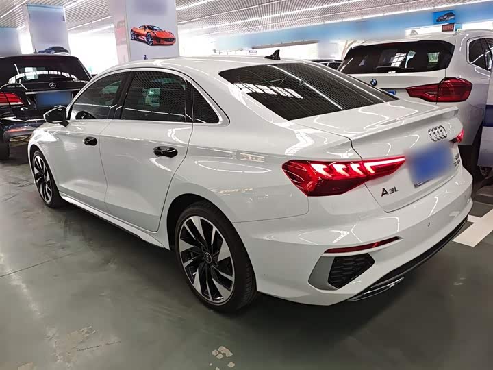 Фото 5 - Audi A3