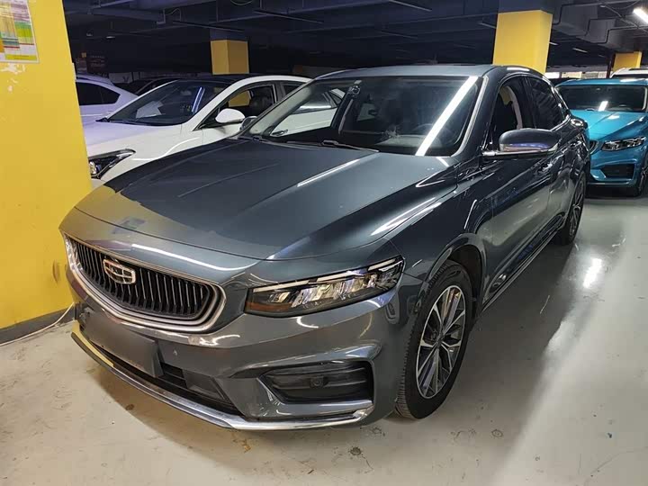 Фото 2 - Geely Preface