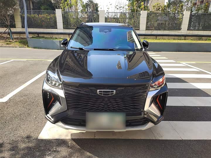 Фото 3 - Geely Atlas