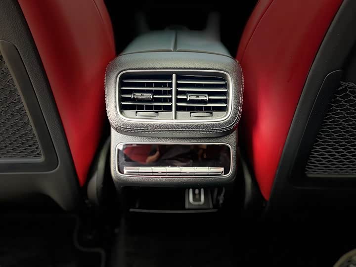 Фото 11 - Mercedes-Benz GLE-Class